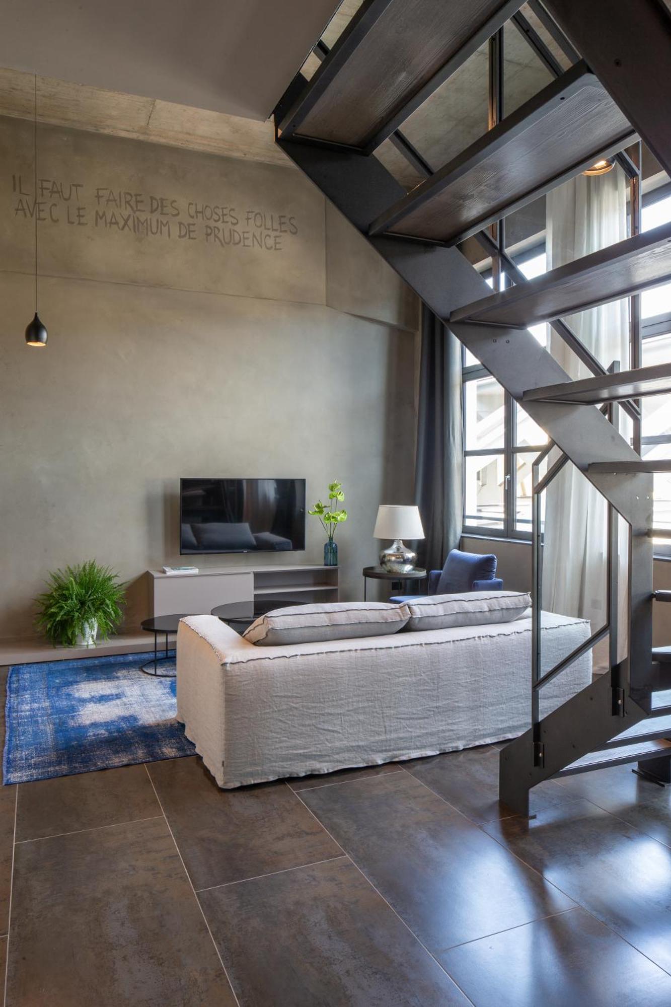 Deluxe Apartment,1499822539:JPEG